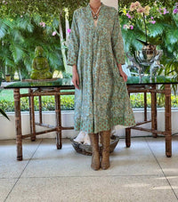Just Darviny - Karolina V-neck Midi Dress