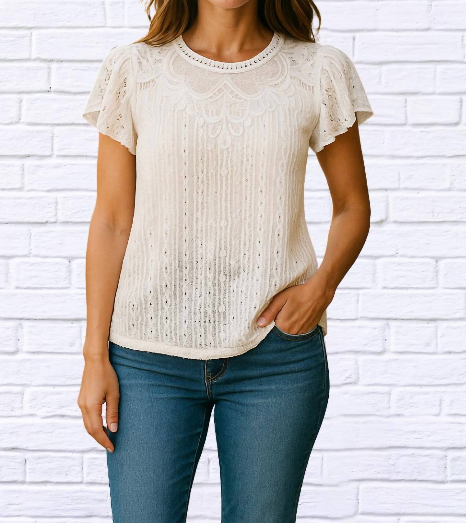 Diva Usa - Summer Lace Crew Neck Blouse