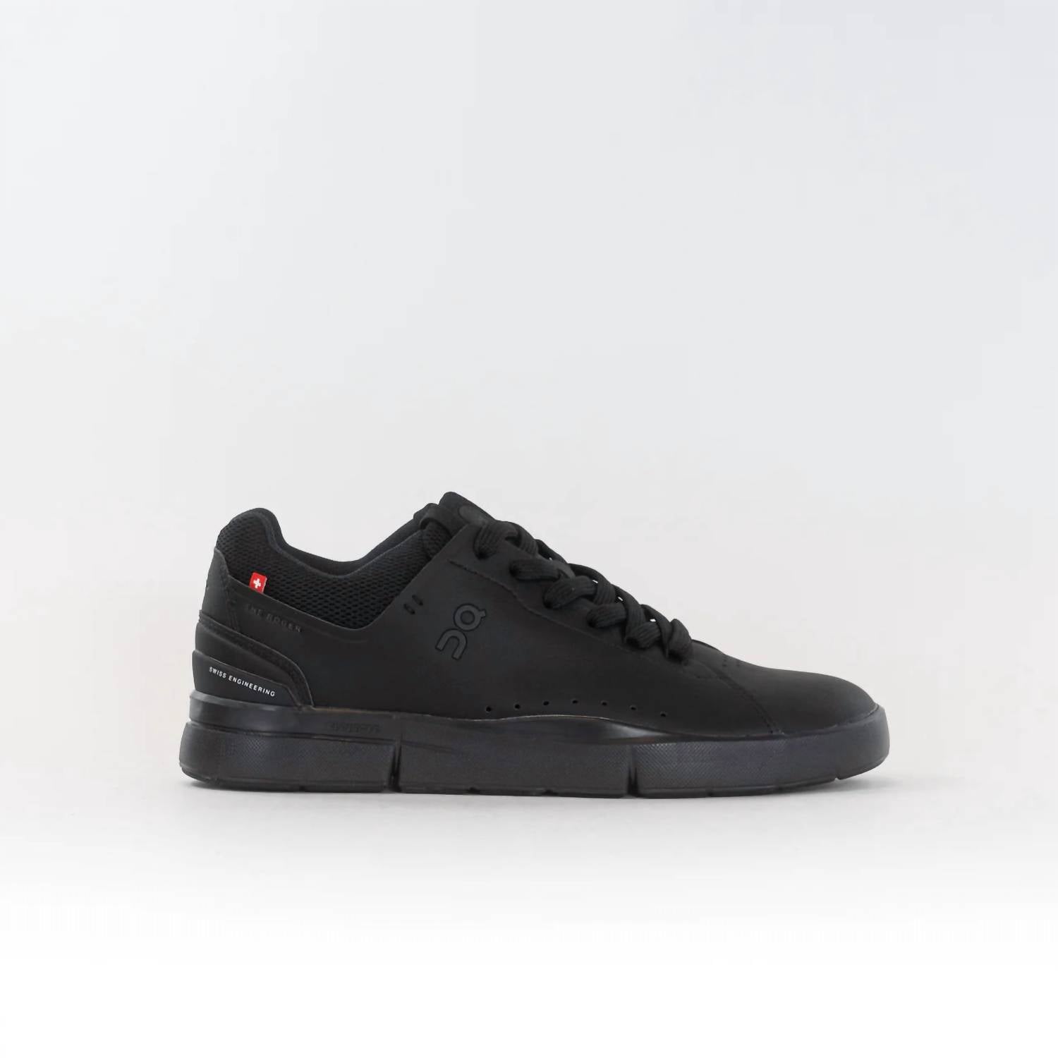 On Running - Women’s Roger Advantage 2