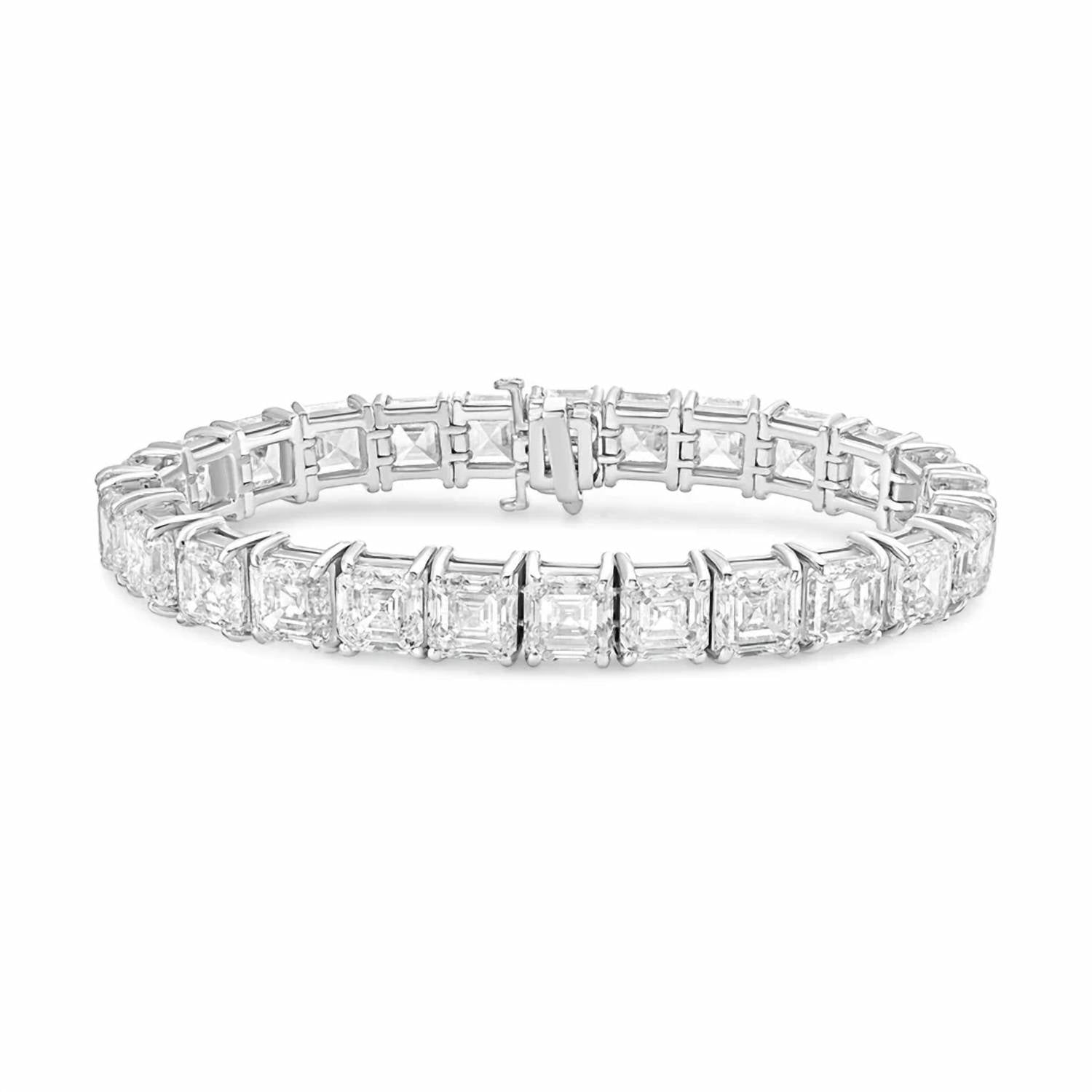 Diana M Jewels - Women's Asscher Lab-Grown Diamond Bracelet (26.00 Ct) - Signature