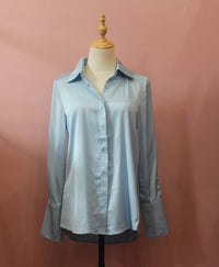 CHOKLATE PARIS Women's Léa Satin Shirt in blue - women's shirt