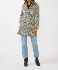 Lovestitch - Notched Lapel Long Sleeve Coat