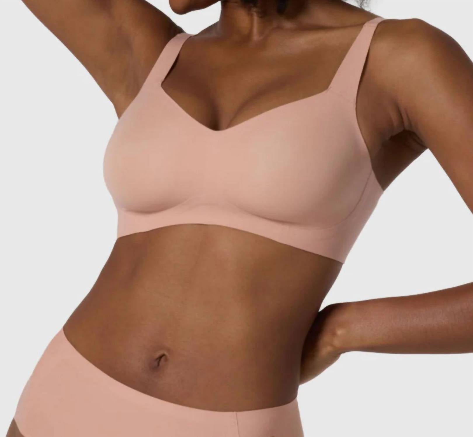 Evelyn & Bobbie - Beyond Bra