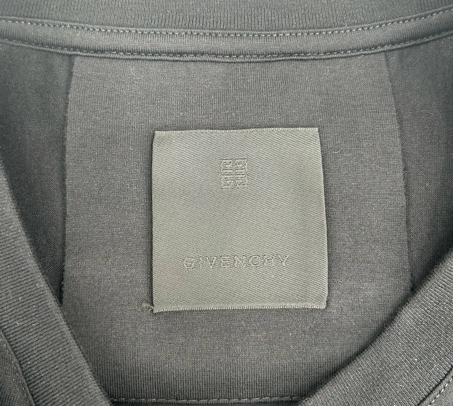 Givenchy - Men's Circle Logo T-shirt