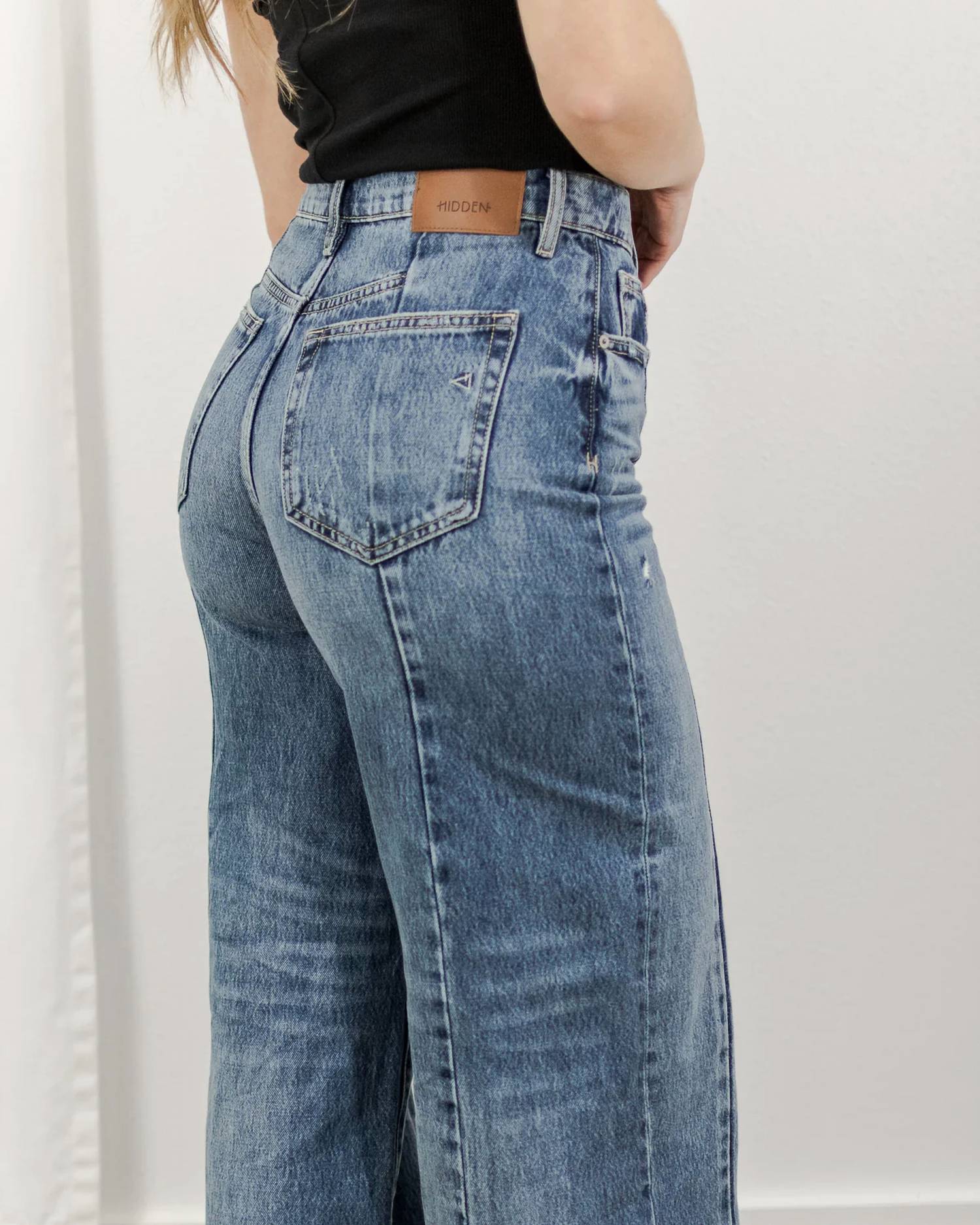 Hidden - Wide Leg Moto Jeans