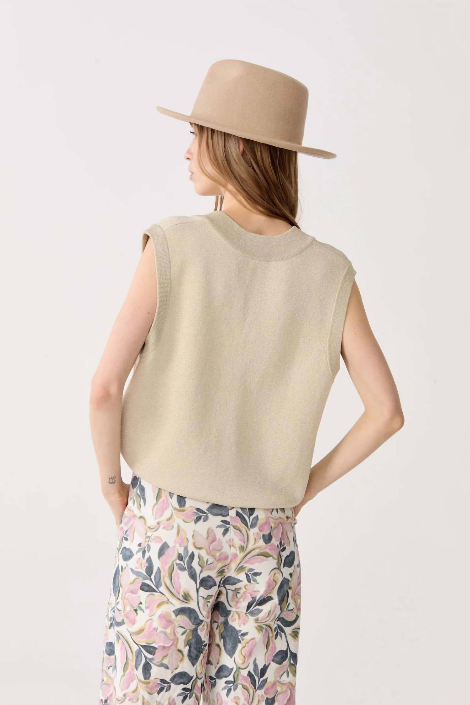 Lanhtropy - Preppy Lurex Knitted Vest