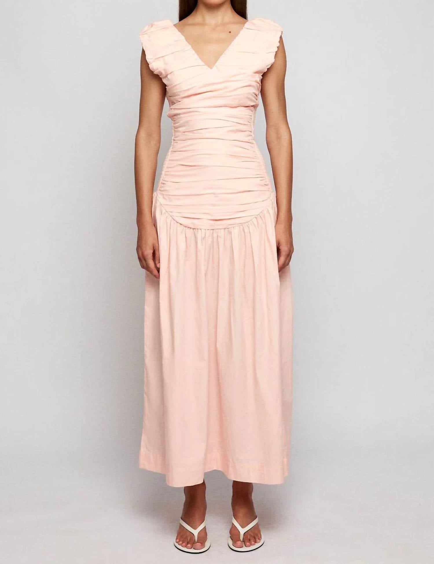 S/W/F - Ruched Low Hem Midi Dress