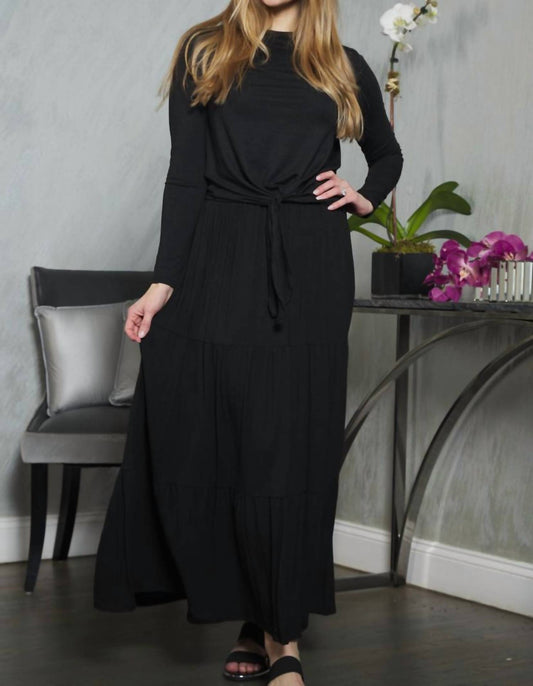 Japparel - Tiered Maxi Skirt