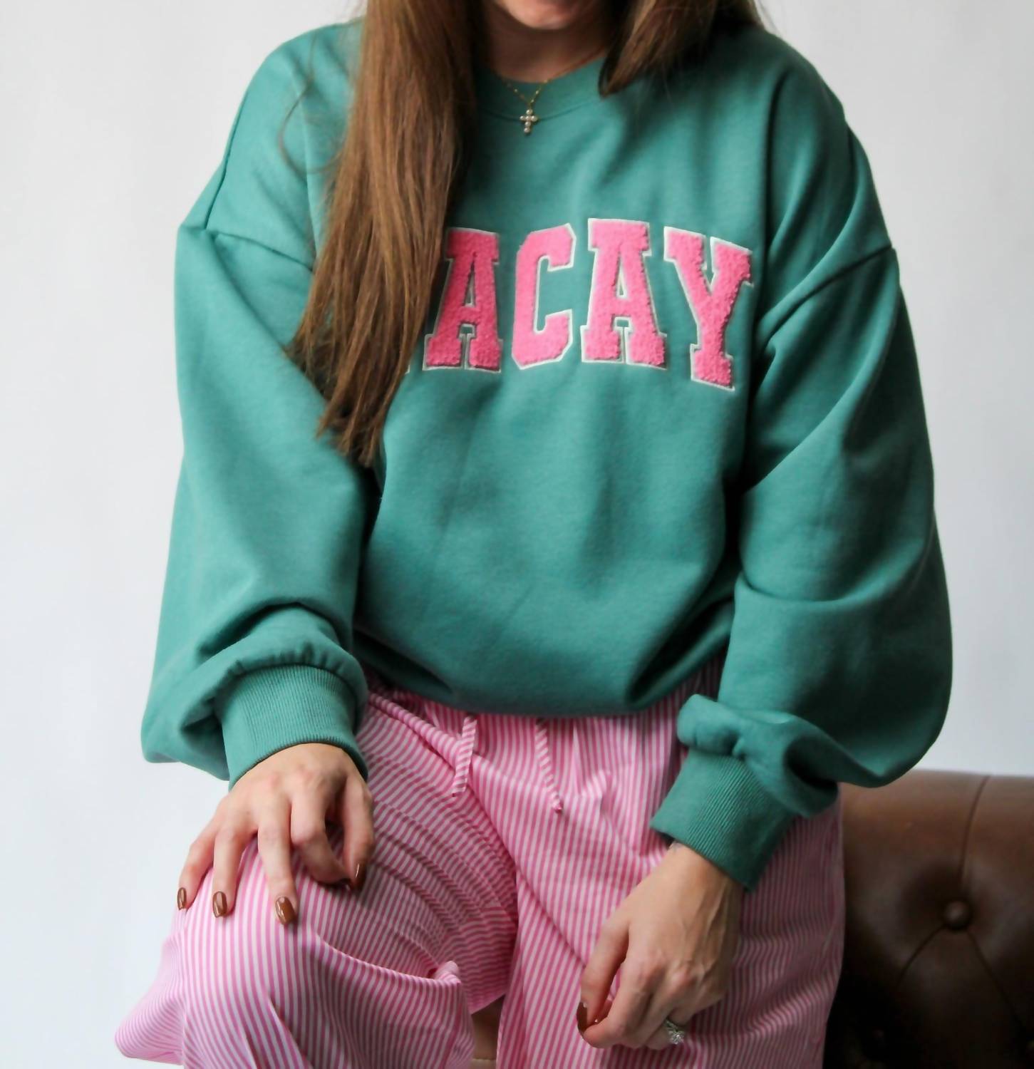 Wishlist - Vacay Pullover Sweatshirt