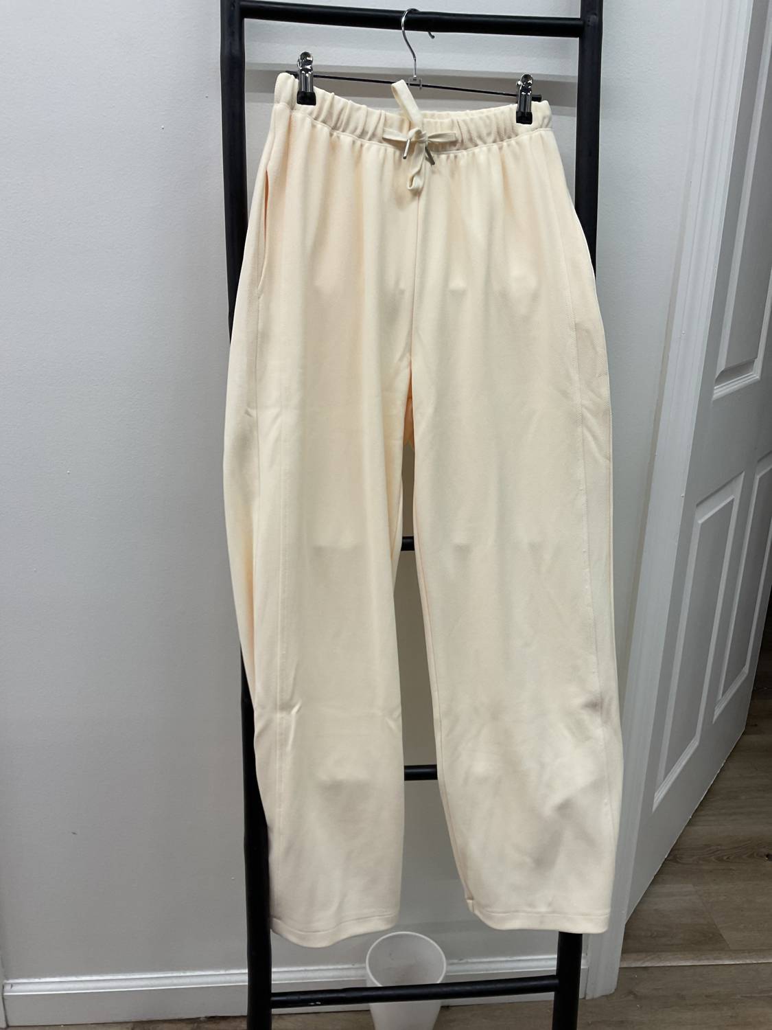 Sadie & Sage - White Noise Drawstring Pants