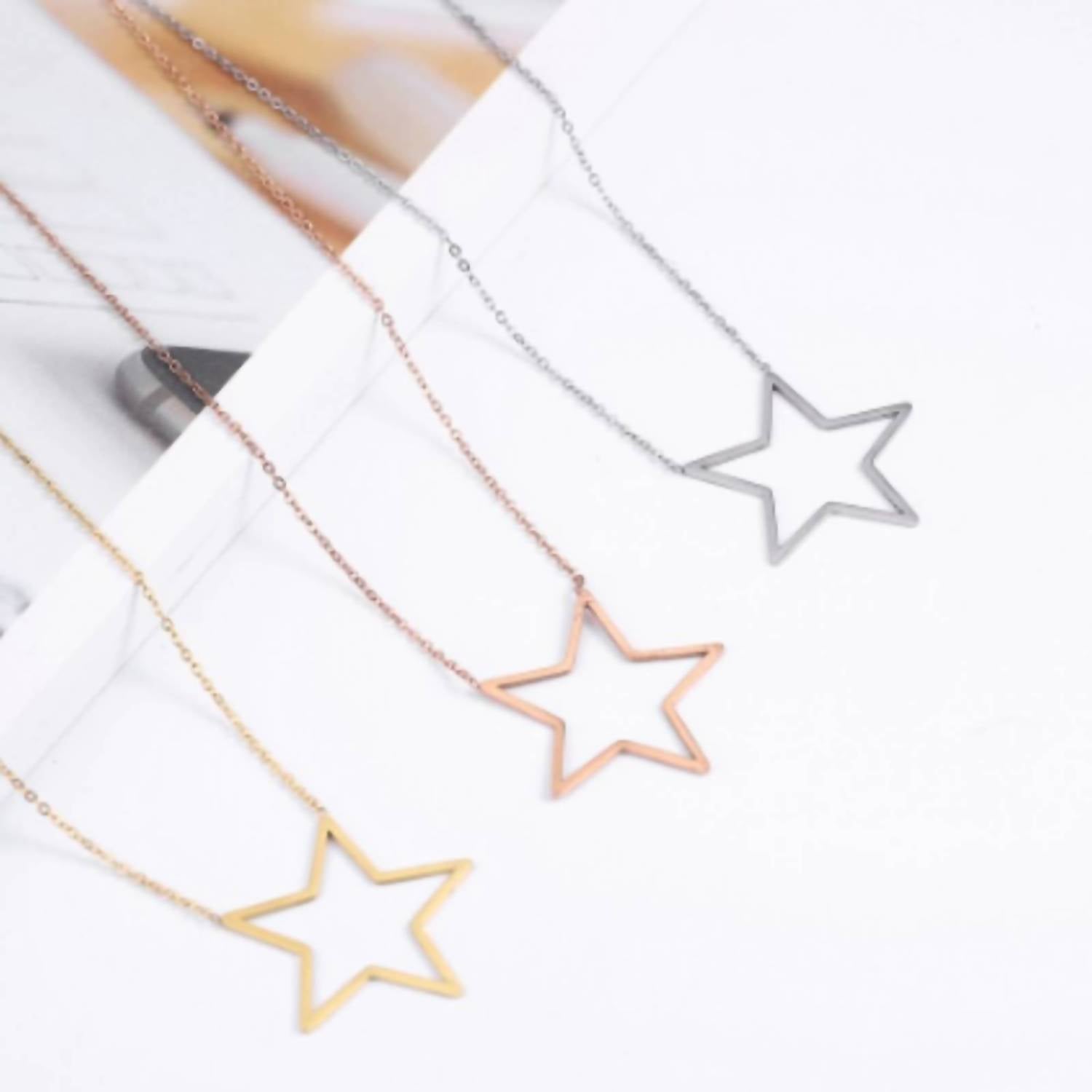Harper & Jewels Women's Stars Hollow Necklace in rose gold - women's jewelry - detail view