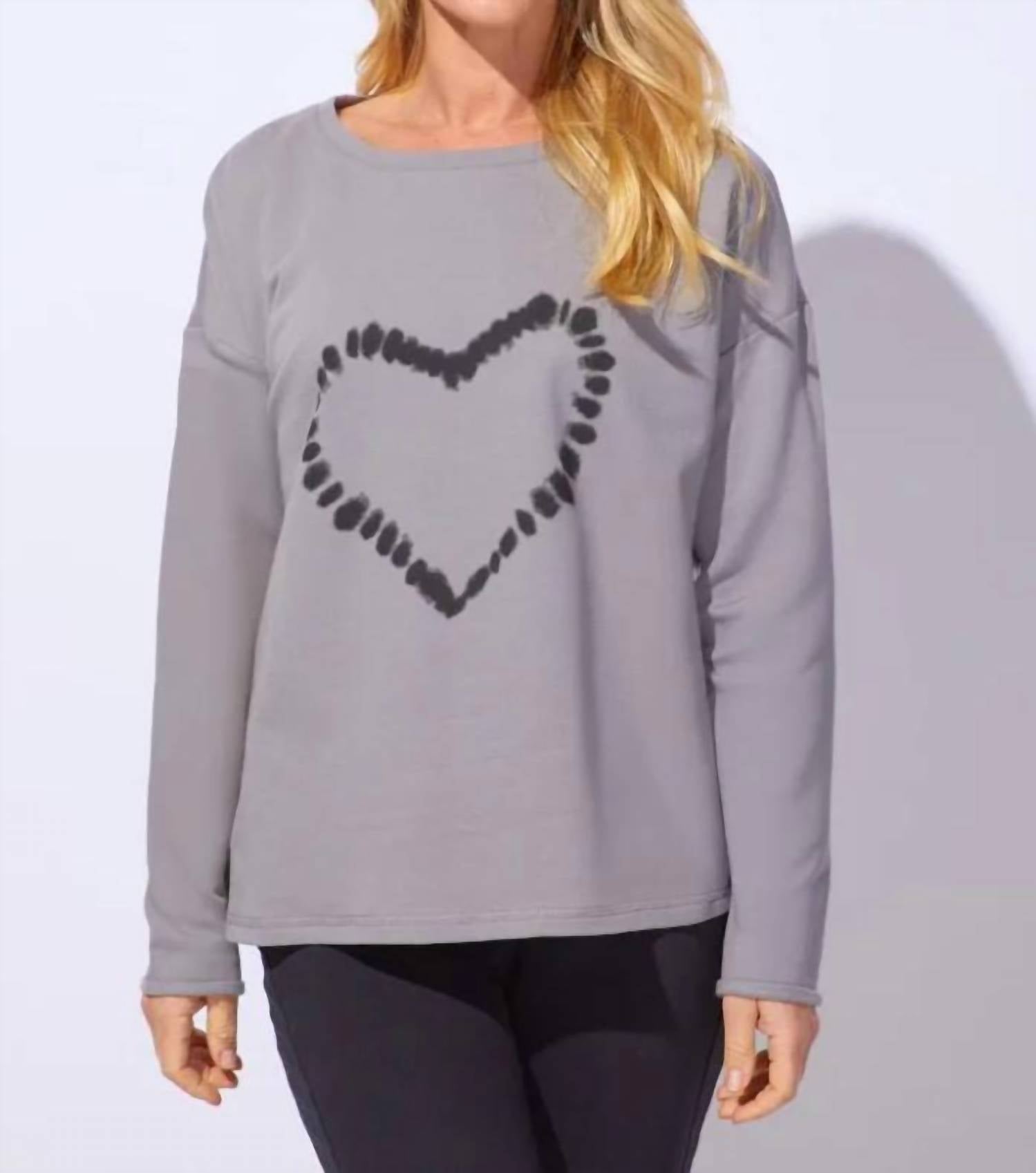 ESCAPE BY HABITAT Heart Printed Cotton Fleece Pullover in fog - women's top