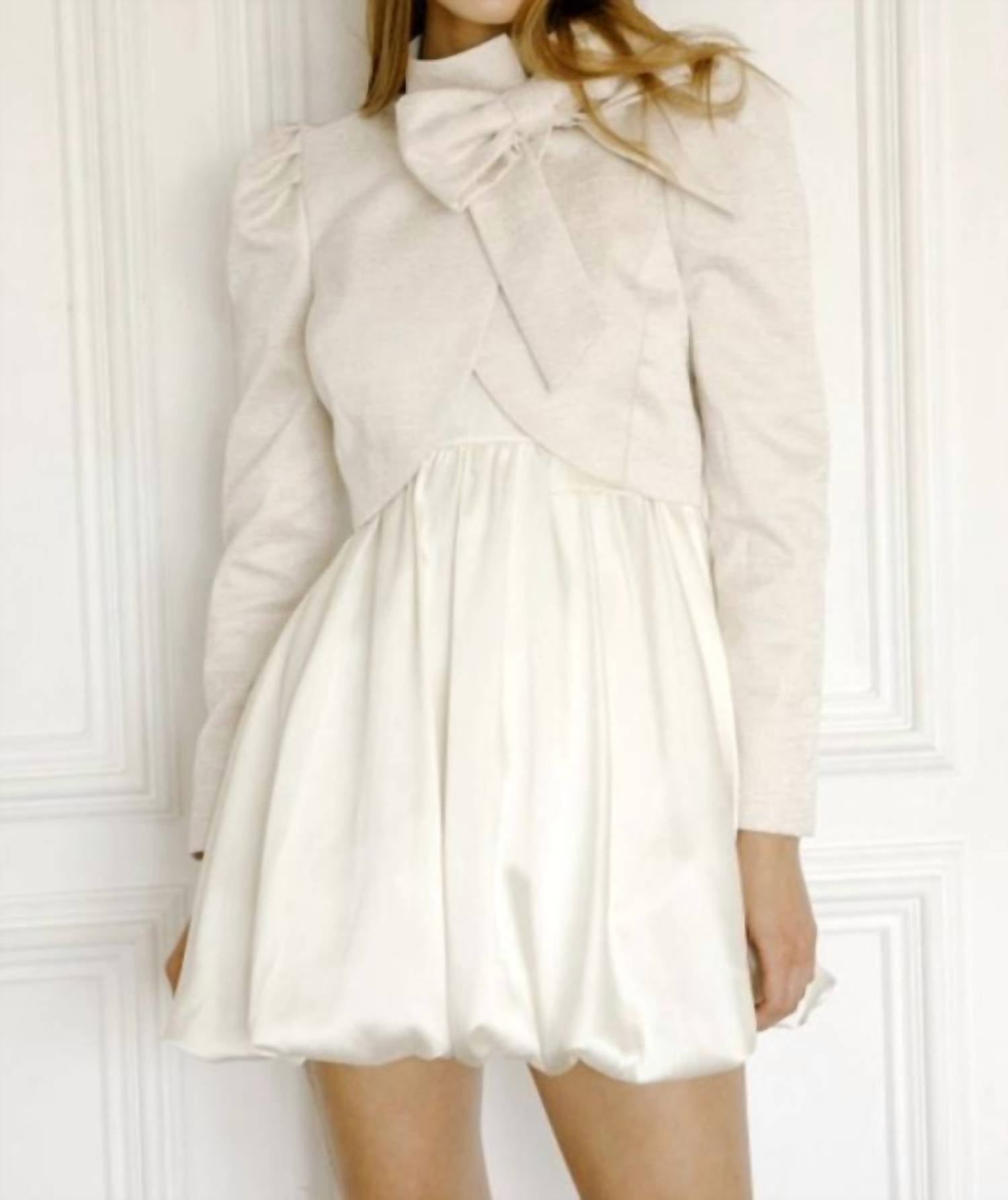Mint Exclusives - Statement Bow Structured Top