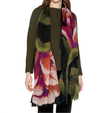 Kinross - Women's Floral Print Scarf