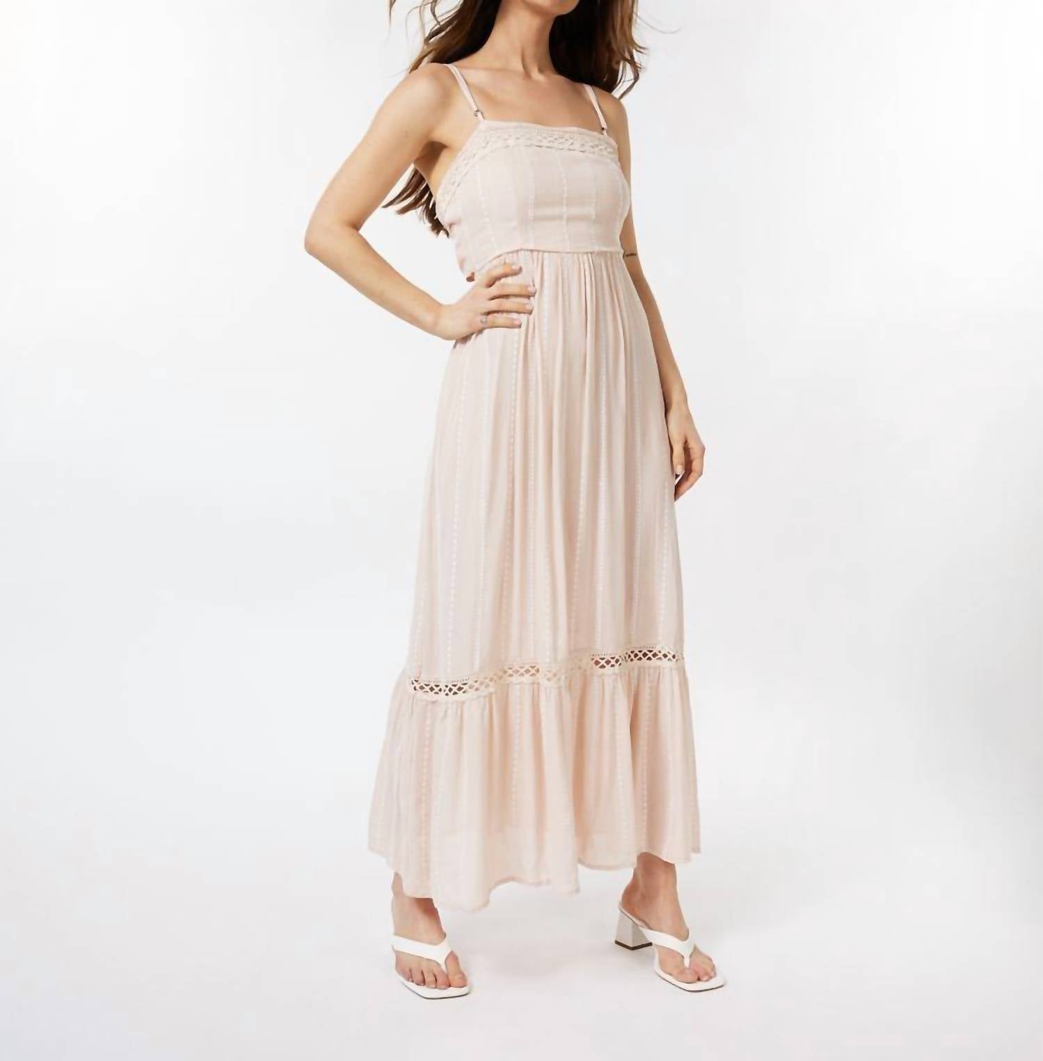 Esqualo - Women's Embroidered Crinkle Maxi Dress