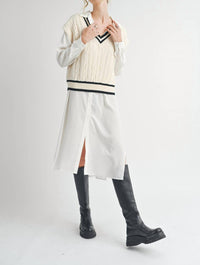 Sadie & Sage - Tara V Neck Cable Sweater