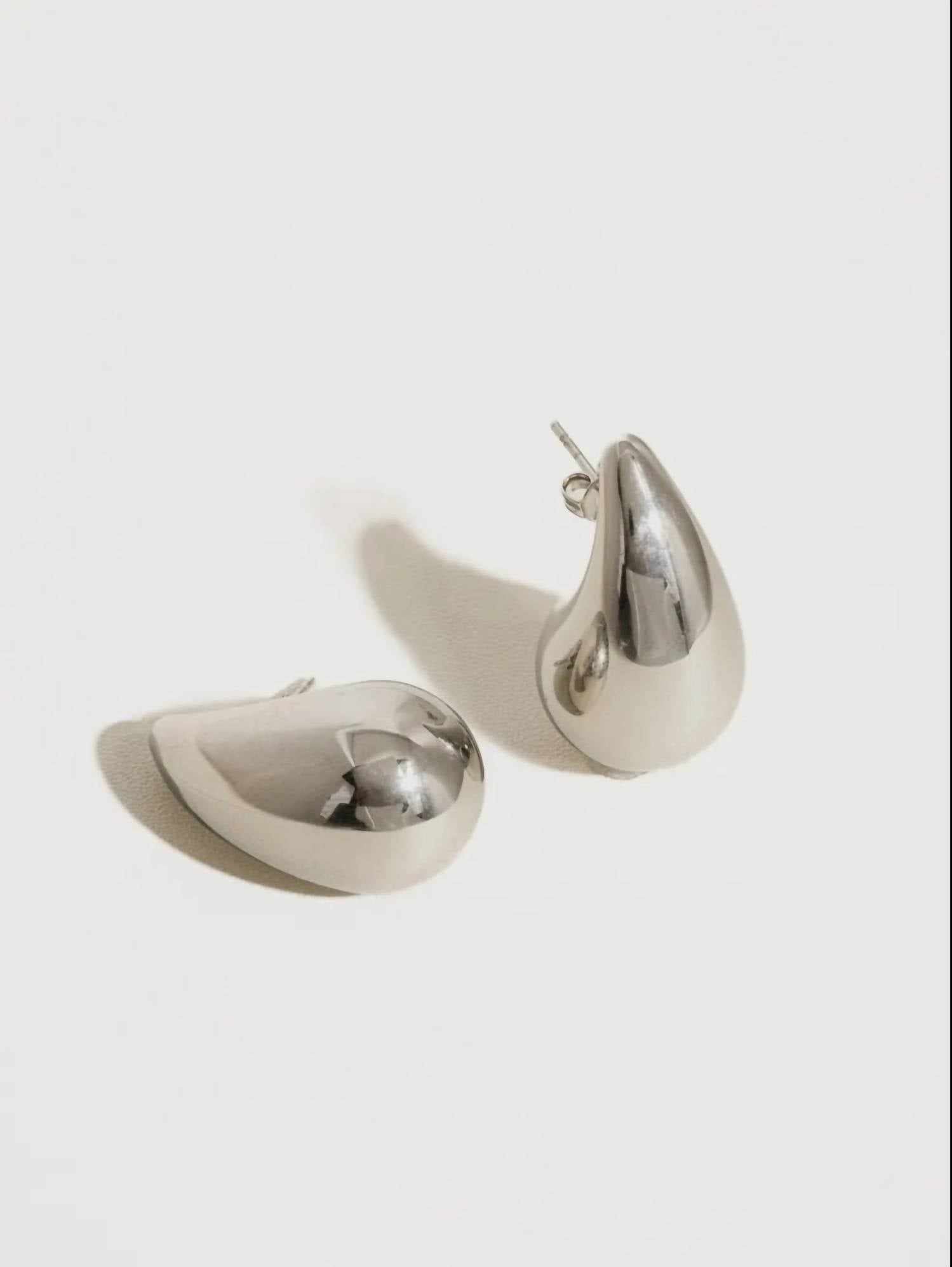 Flanerie By Maiq - Women's Teardrop Earrings