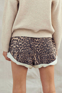 Urban Daizy - Rolled Cuff Shorts