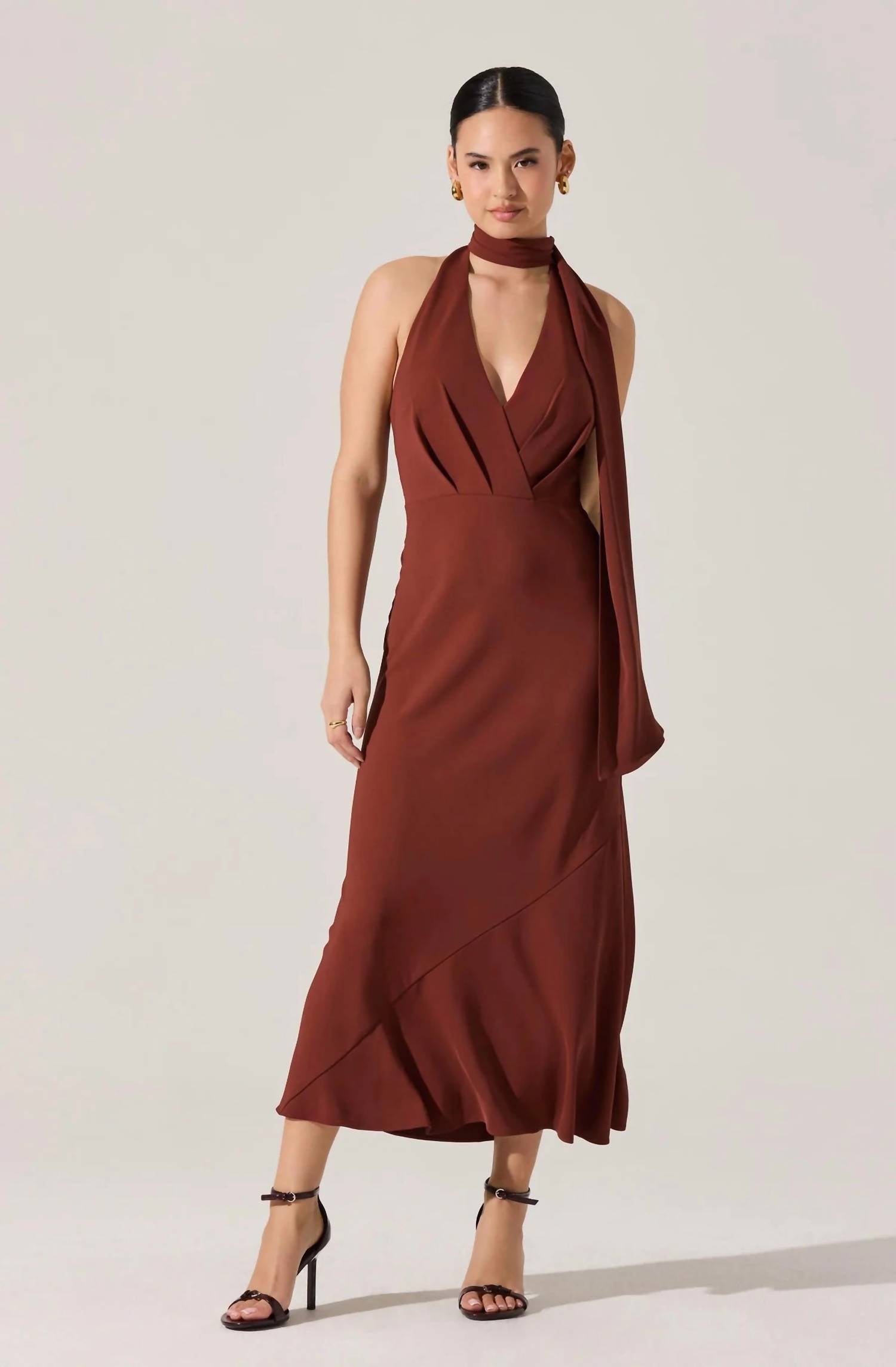 Astr - Hilaire Midi Dress