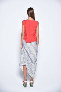 Simply Mila - Uneven Hem Tank