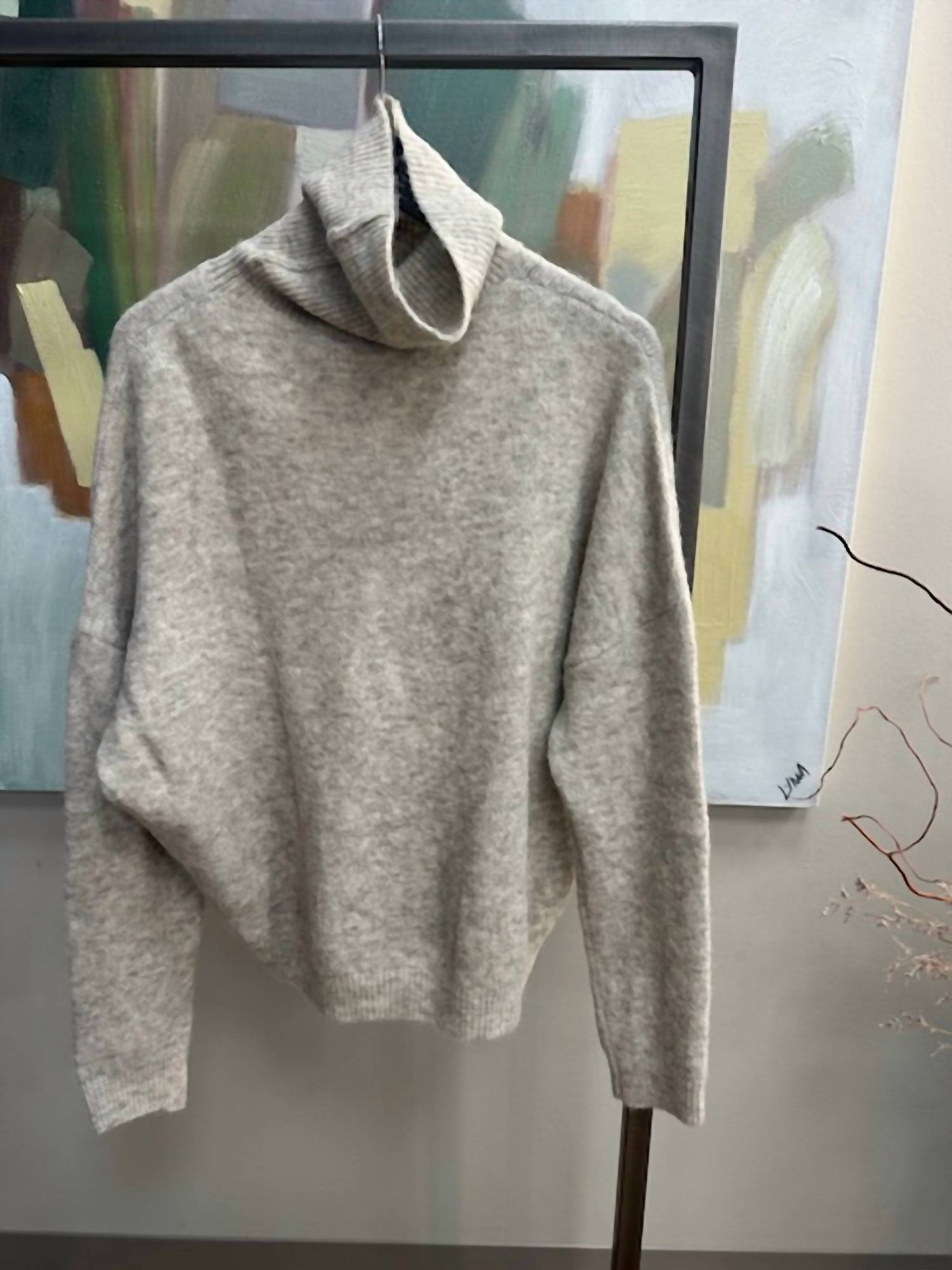 Transit - Women's Wool and Alpaca Blend Ribbed Sweater
