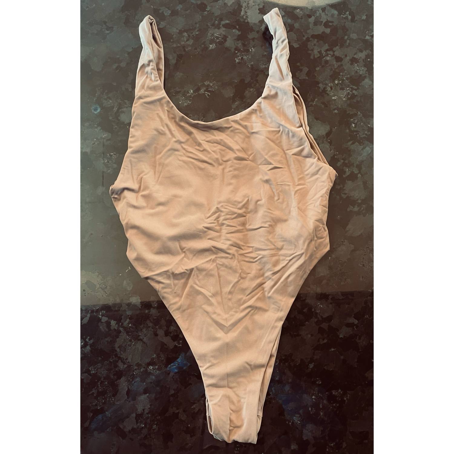 Reina Olga - Funky One Piece