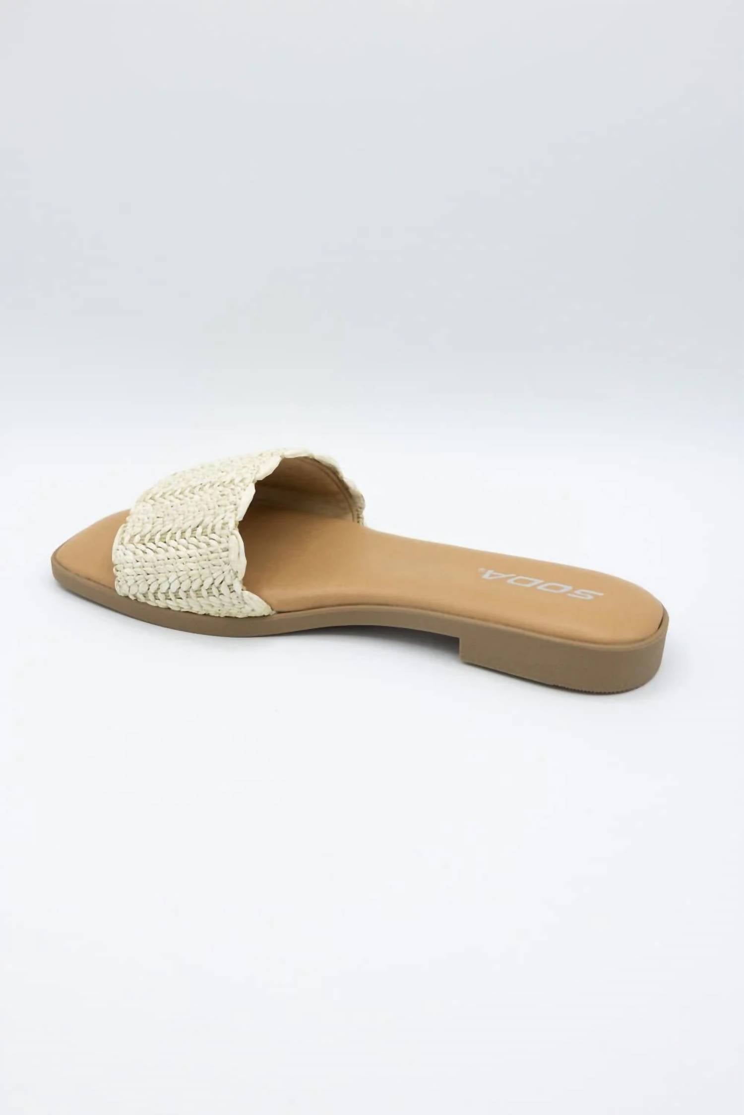 Soda - Women's Screen Scallop Rafffin Sandal