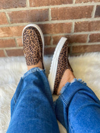 Very G - Women's Brisas Slip On Sneakers