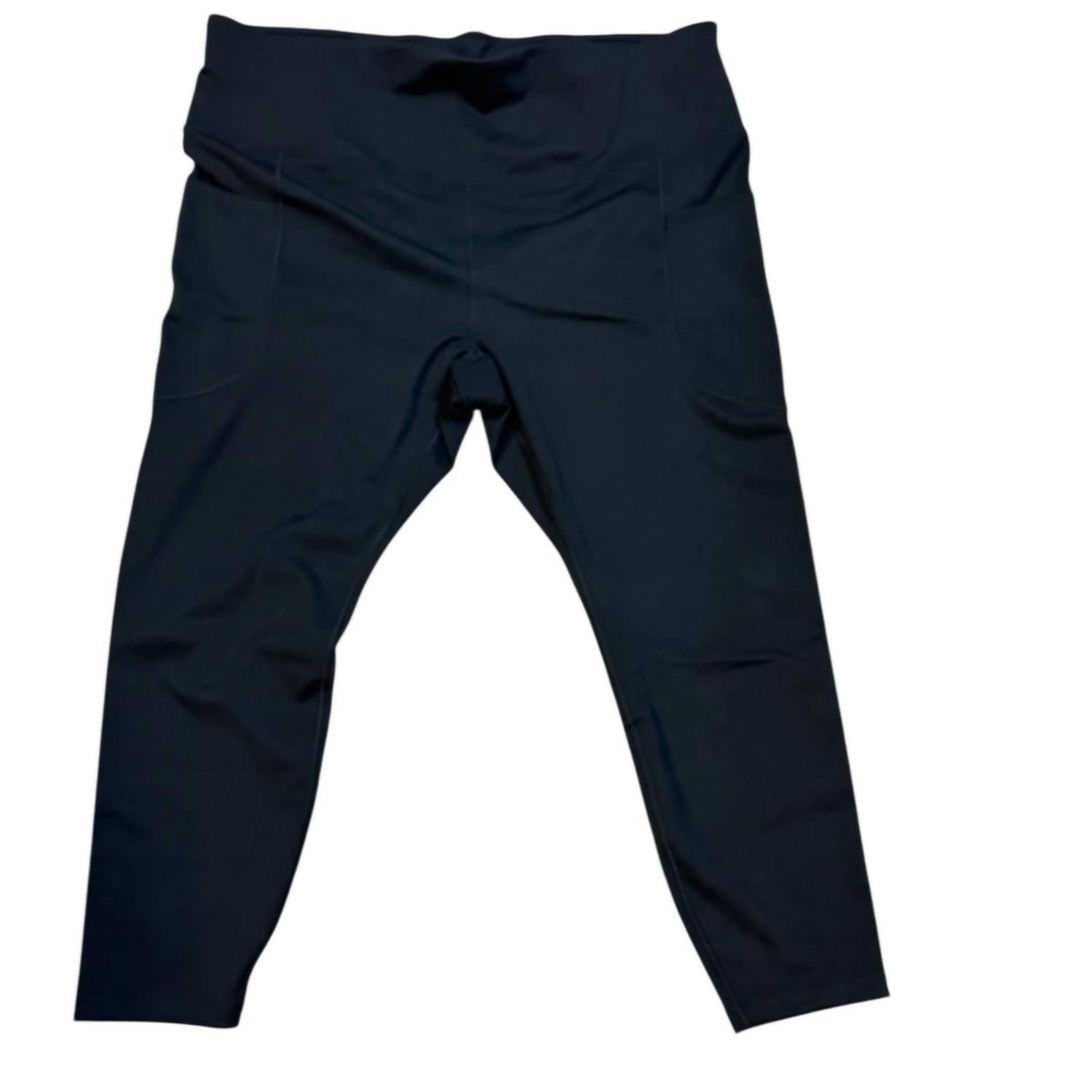 NIKE Women's Capri Pants in black - women's pants - detail view