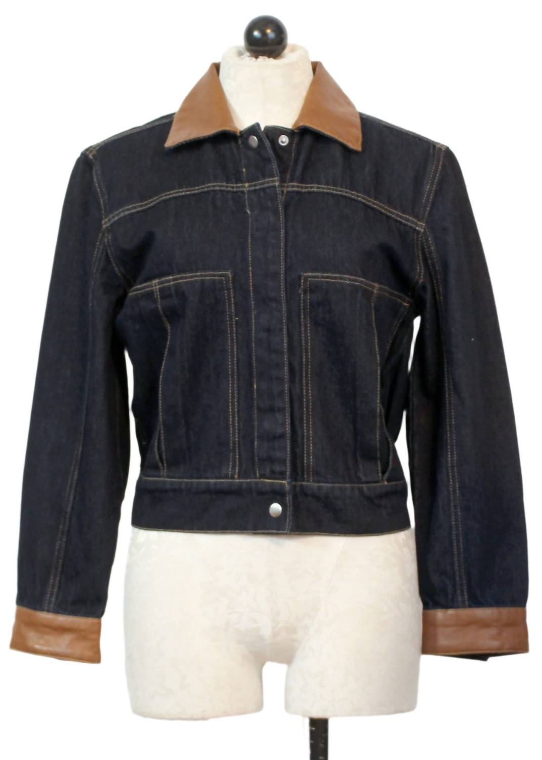 Velvet Heart - Delphia Cropped Denim Jacket