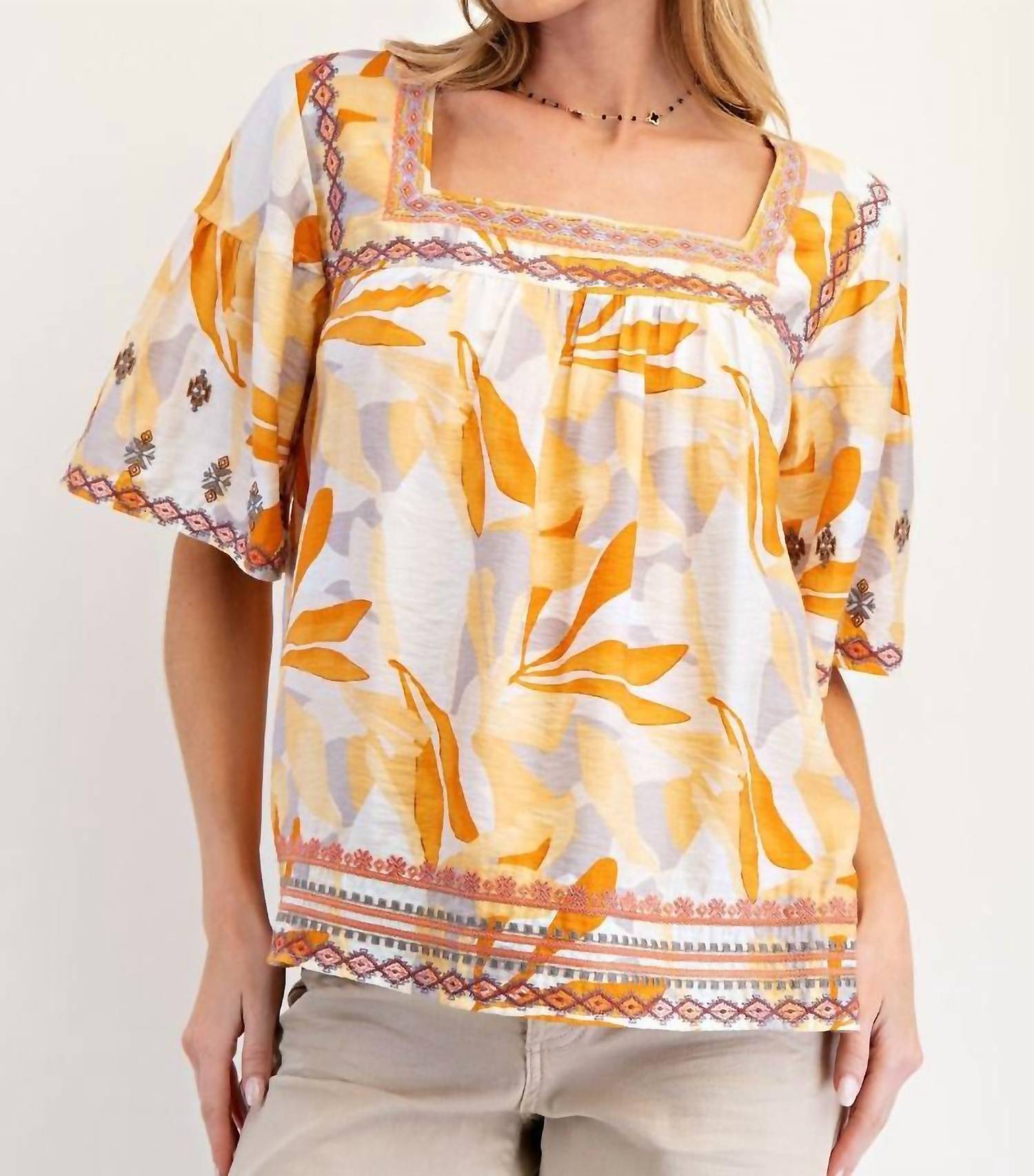 Easel - Drop Shoulder Top
