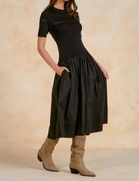Elan - Embrace Midi Dress