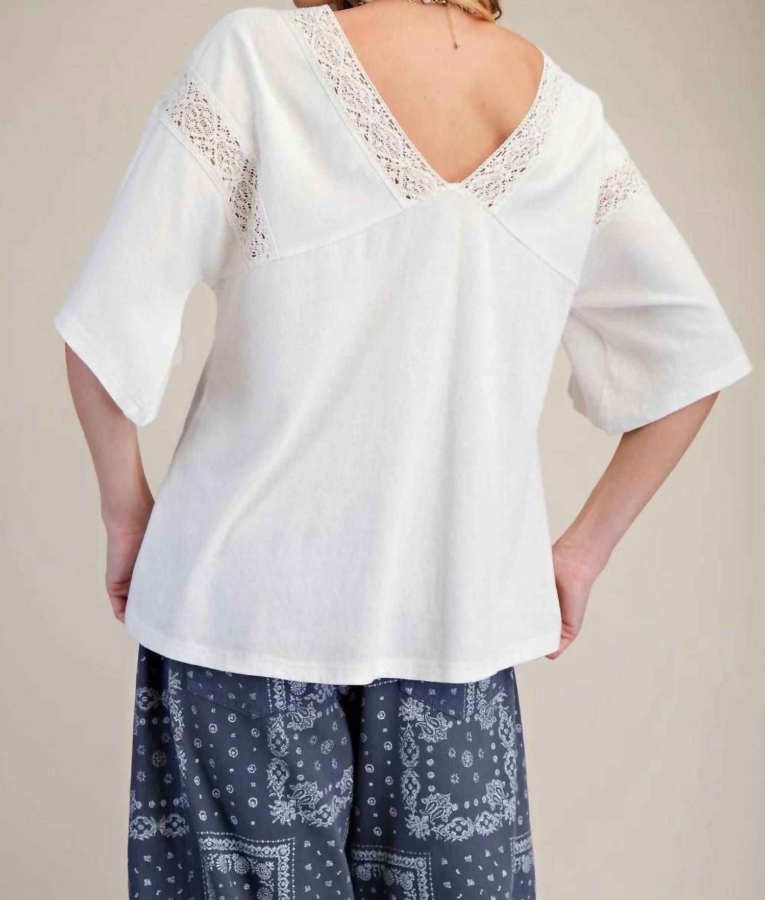 Easel - Lace Trim V-neck Top
