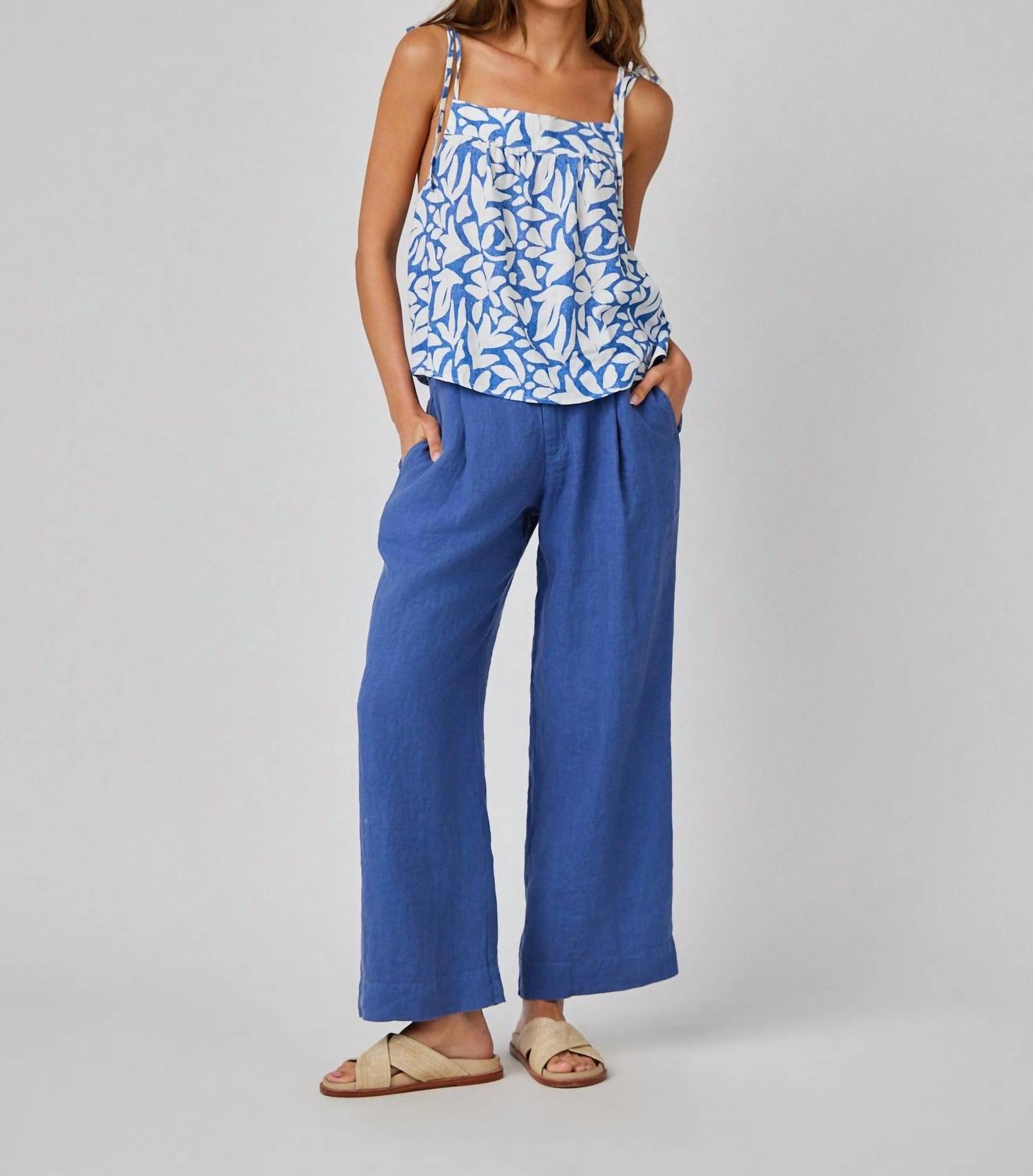 Bella Dahl - Pleated Wide Leg Ankle Pant