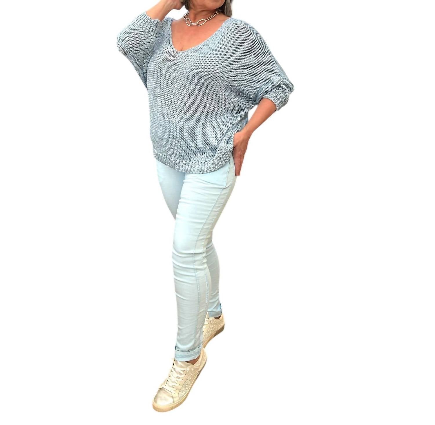 Made In Italy - Loose Knit Metallic V-Neck Top