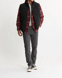JACHS NEW YORK Namath Snap Button Puffer Vest in black - men's jacket