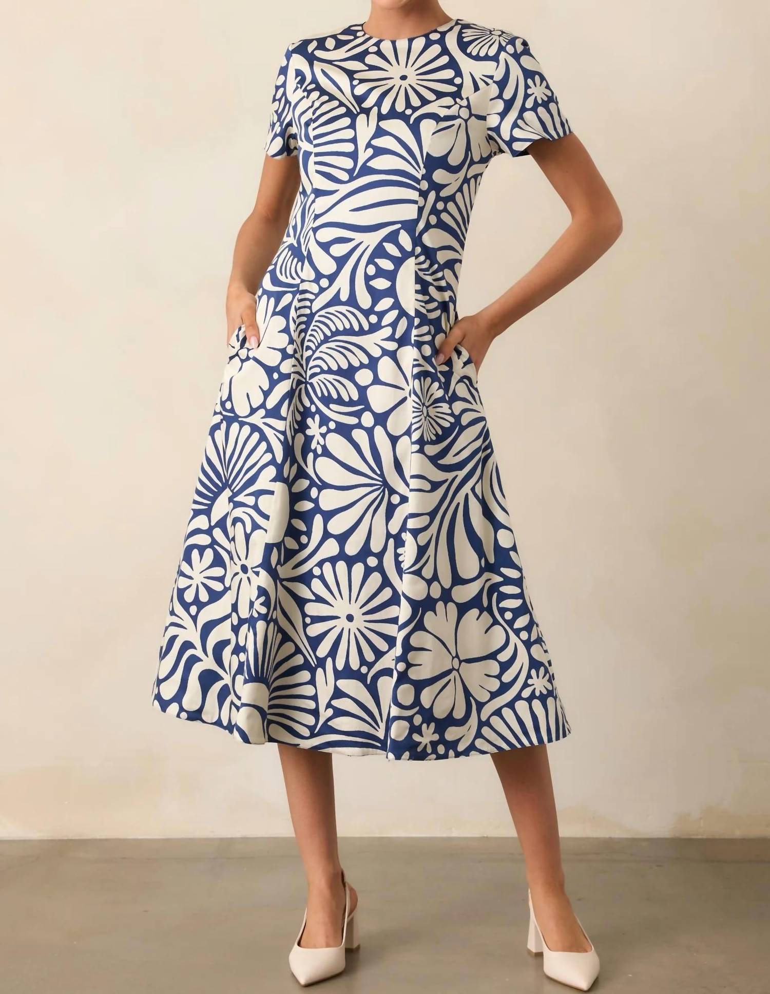 Prosperina Margot Reversible Dress in mod blossom navy - women's dress