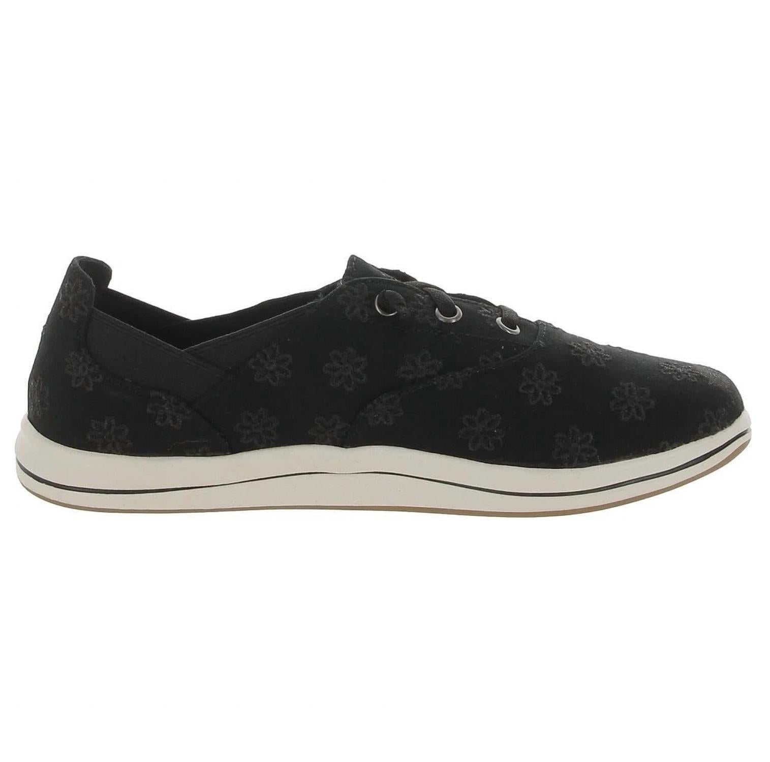 Clarks - Women's Breeze Ave Sneaker