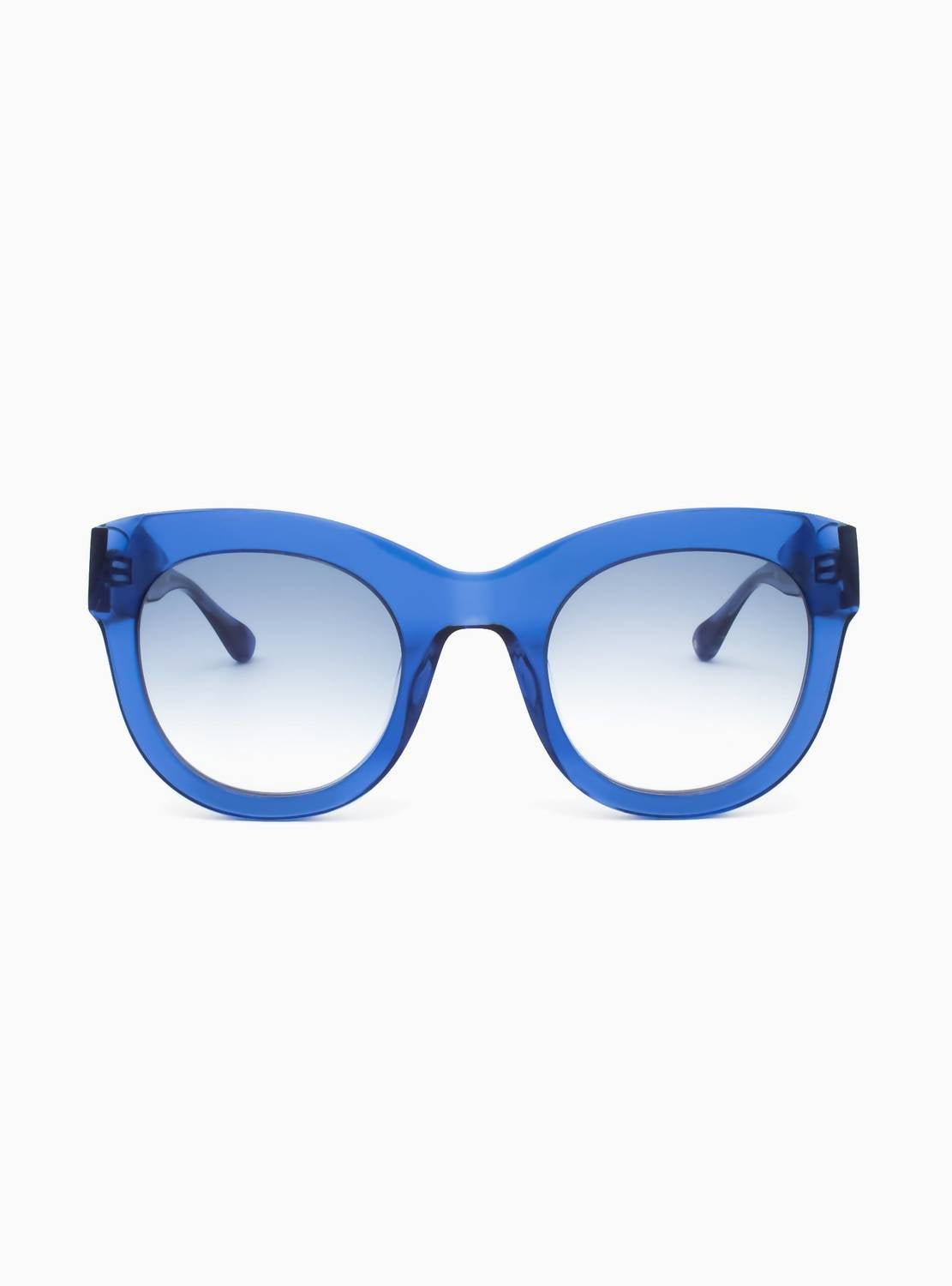 Aperçu Eyewear - Women's Le Chat Cat-eye Sunglasses