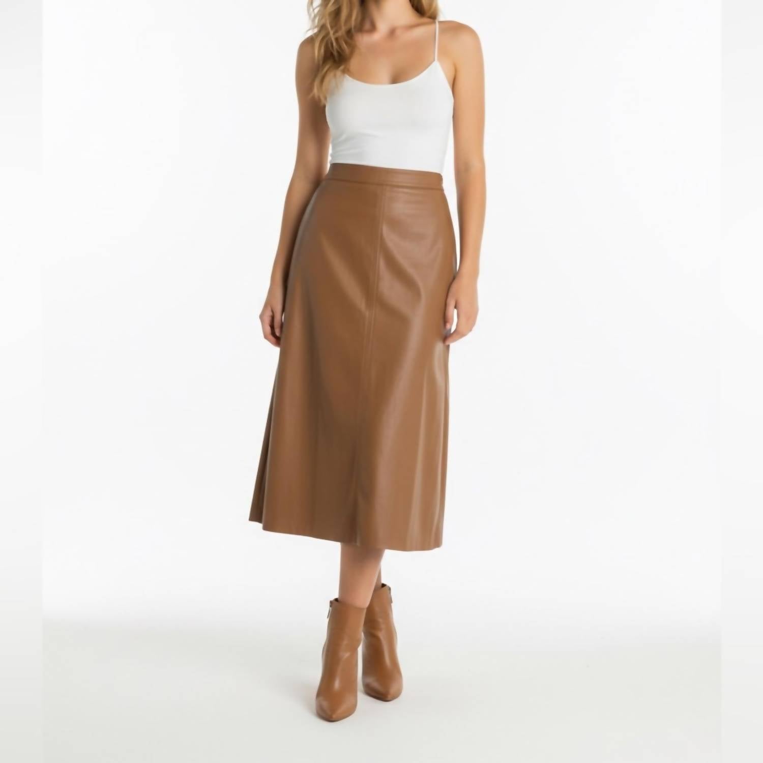Vince Camuto - Elegant Midi Skirt