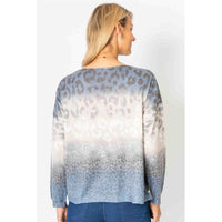 Look Mode Usa - Shimmer V Neck Cheetah Print Sweater