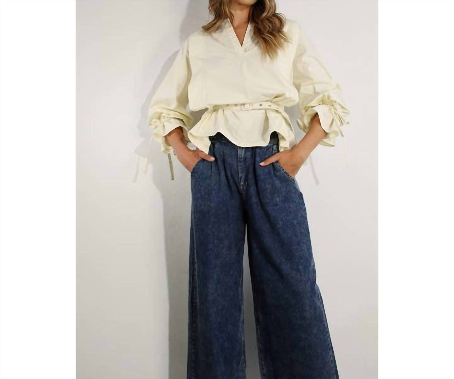 Mulla - Pleated In Back Cotton Blouse