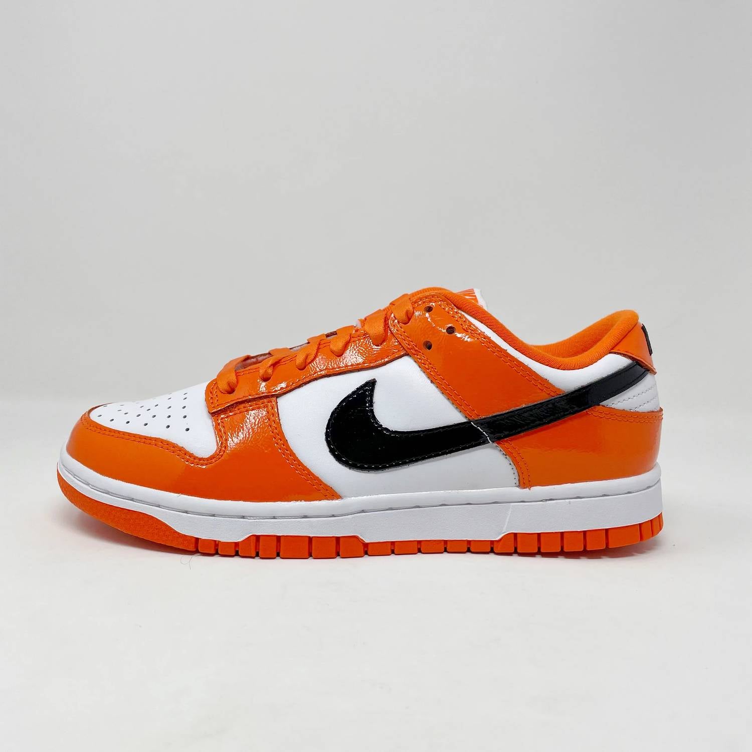 Nike - Women's Dunk Low Sneakers