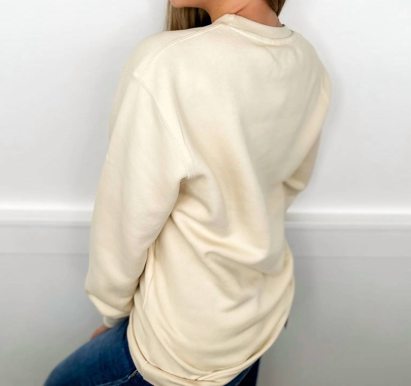 Southern Bliss - Express Gratitude Long Sleeve Graphic Crewneck Sweatshirt