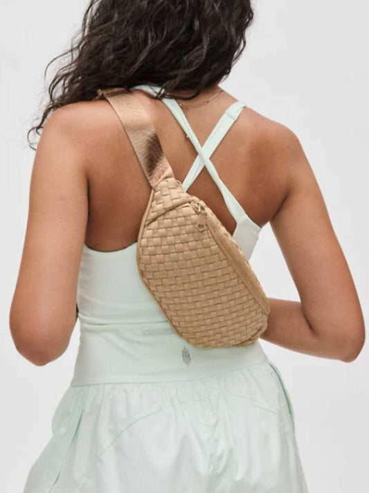 Sol And Selene - Women's Aim High Woven Belt Bag