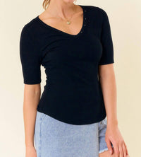 Doe And Rae - V-neck Button Trim Half Sleeve Tee