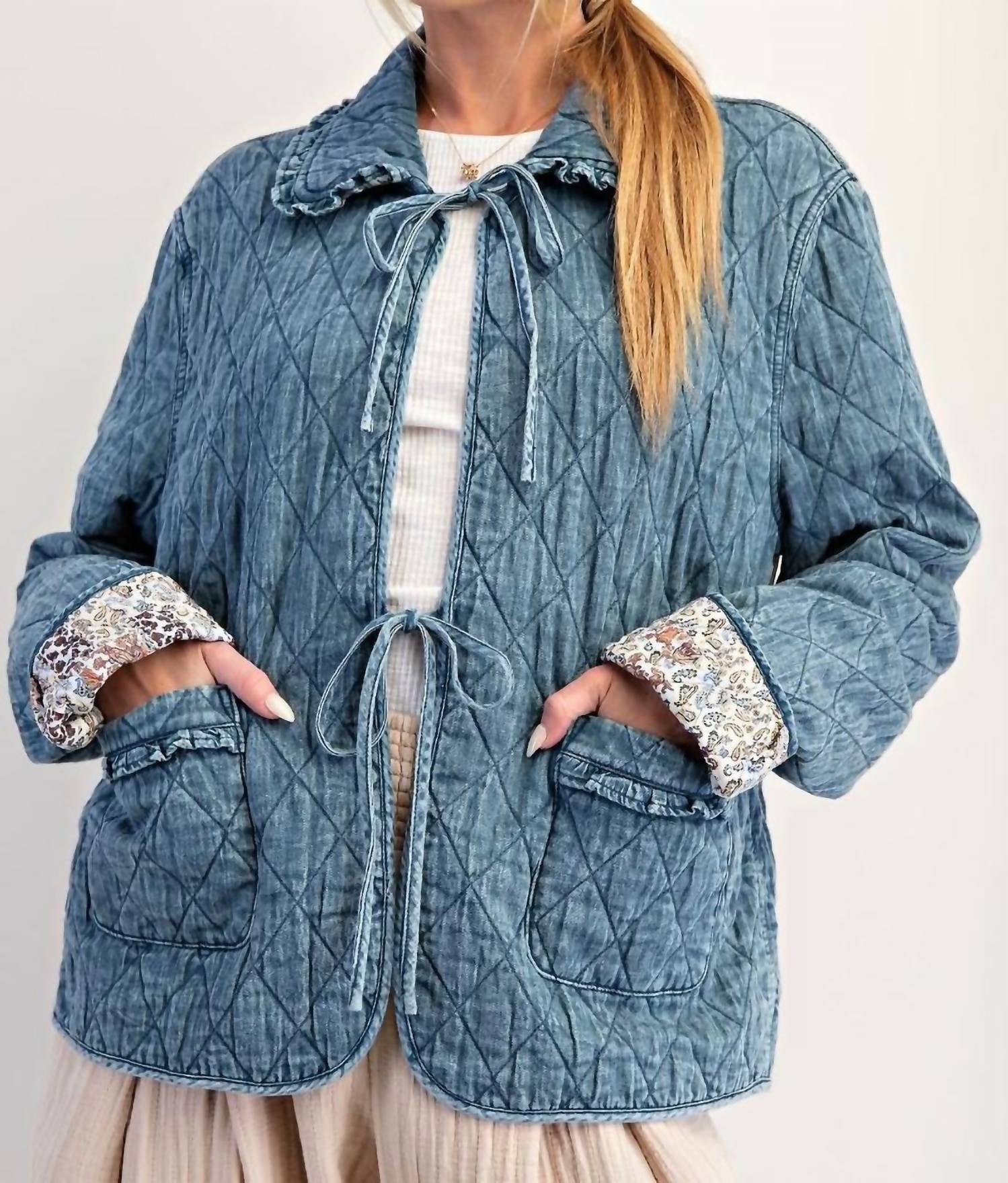 Easel - Bow Front Quilted Jacket