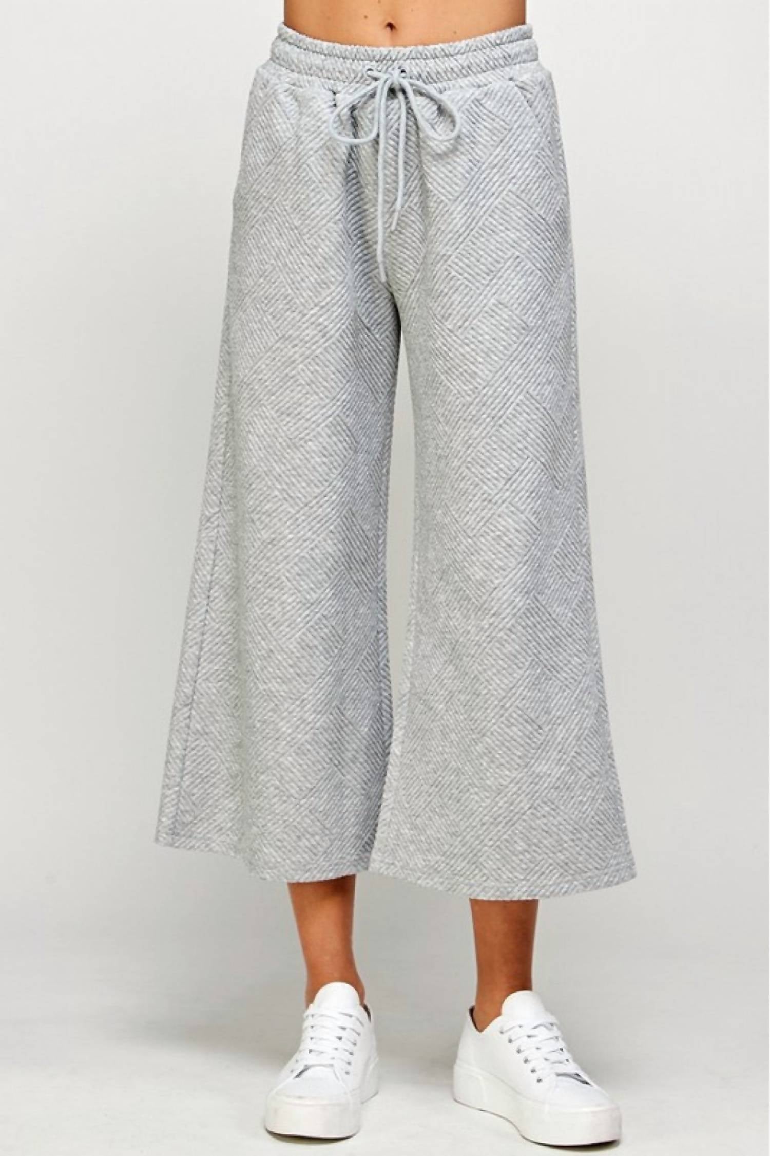 See And Be Seen - Women's Just A Puff Textured Top