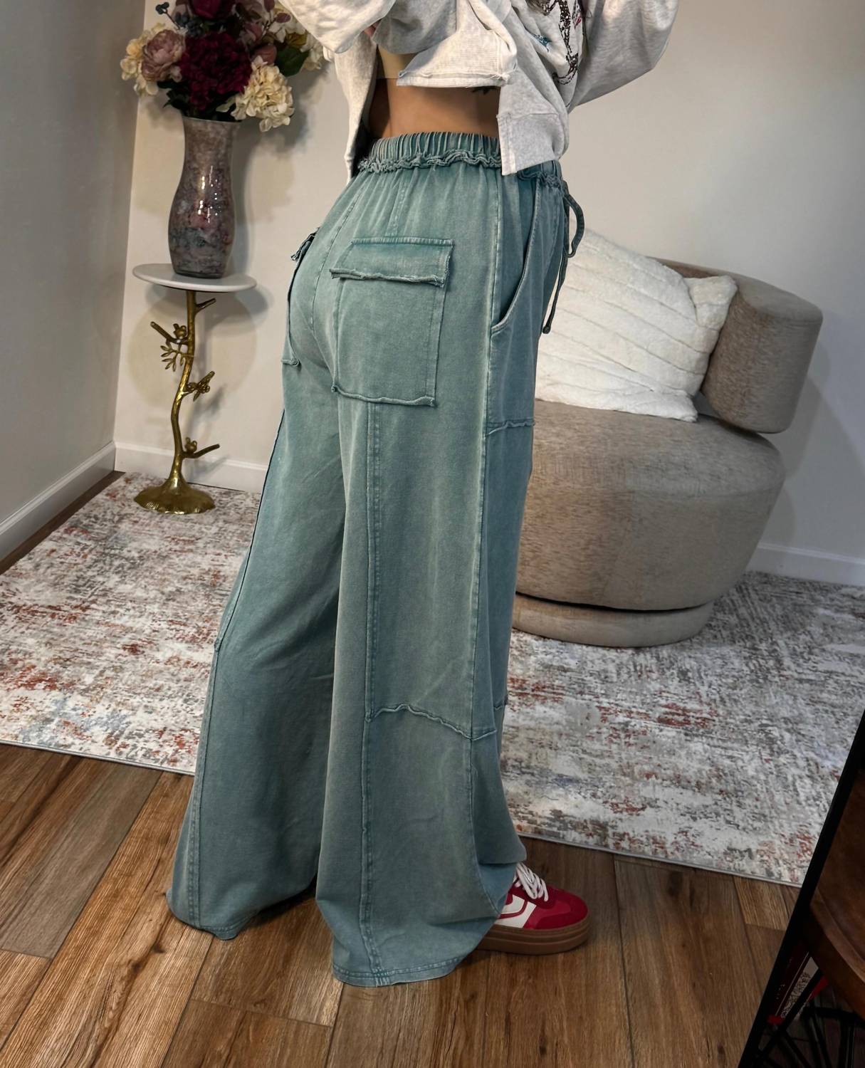 Easel - Steph Cargo Loose Wide Leg Pants