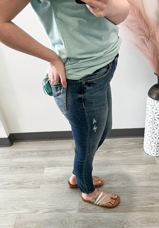 Bella Super High Rise Skinny Jean